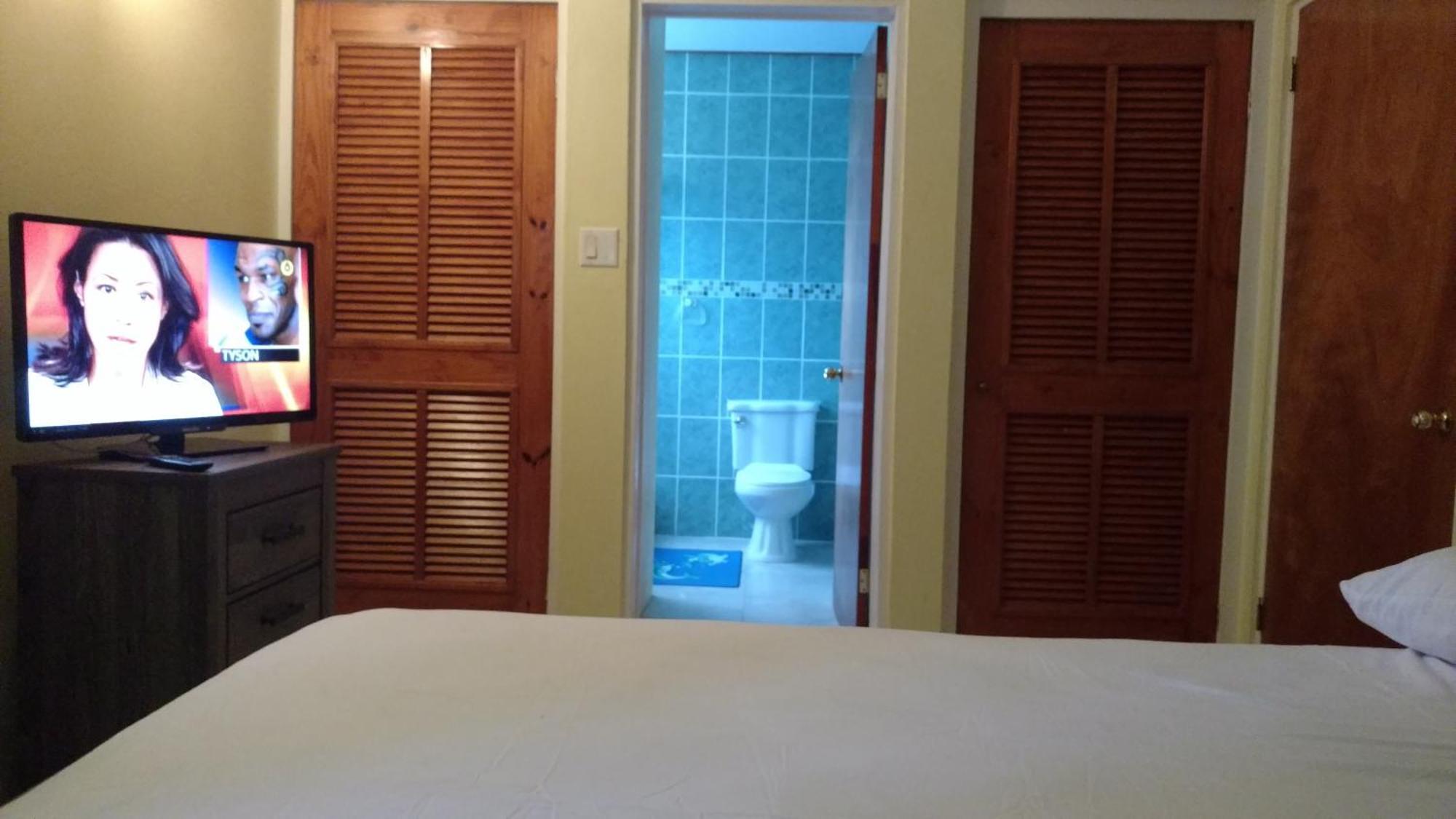 Zeus Estate Guesthouse St. John's Dış mekan fotoğraf